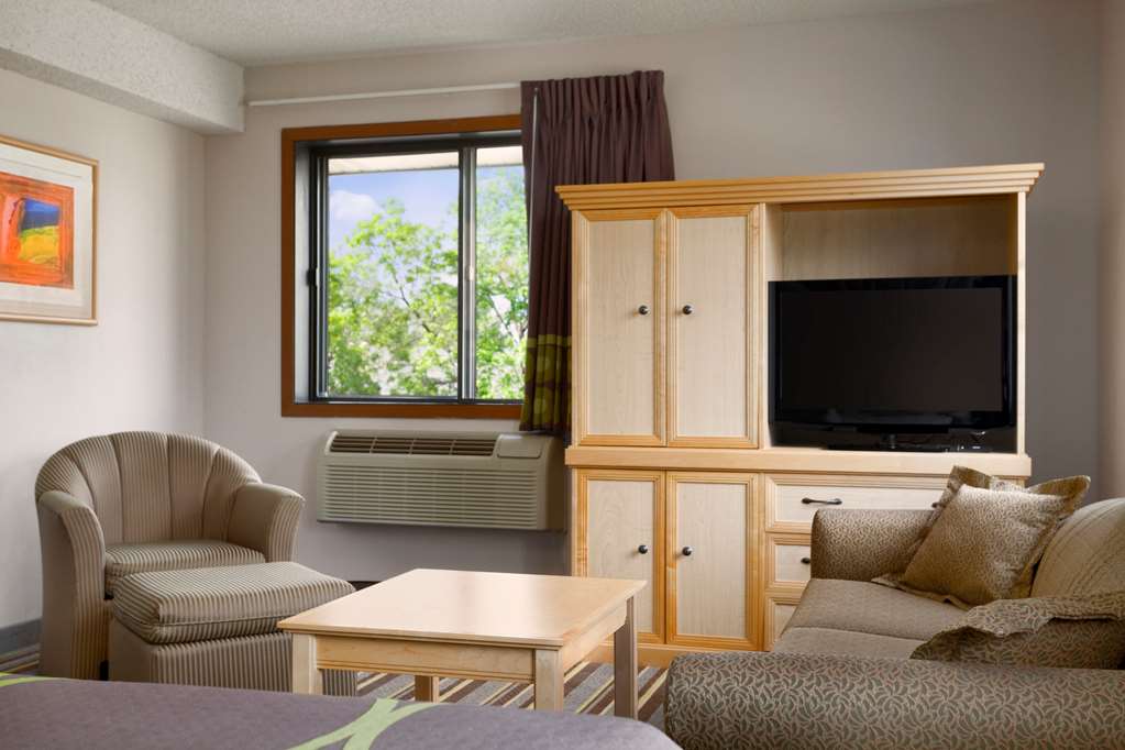 Super 8 by Wyndham Westminster Denver North - photo 13