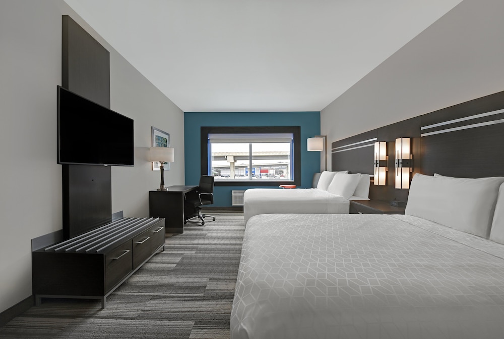 Holiday Inn Express & Suites Houston Memorial City Centre by IHG - photo 4