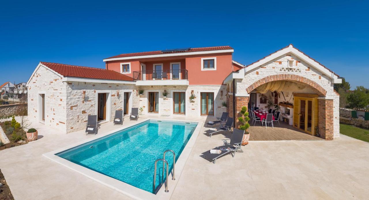Villa Mediterranean Paradise — 4-Star Luxury Hotel in Sibenik, Croatia