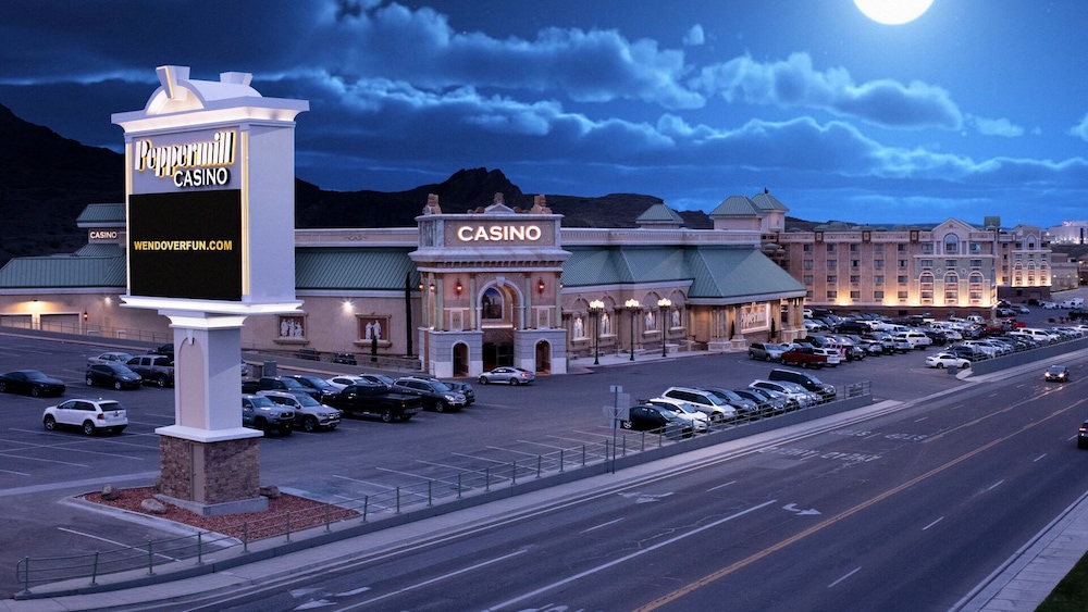 Peppermill Hotel Casino in W Wendover Nevada — hotel in West Wendover