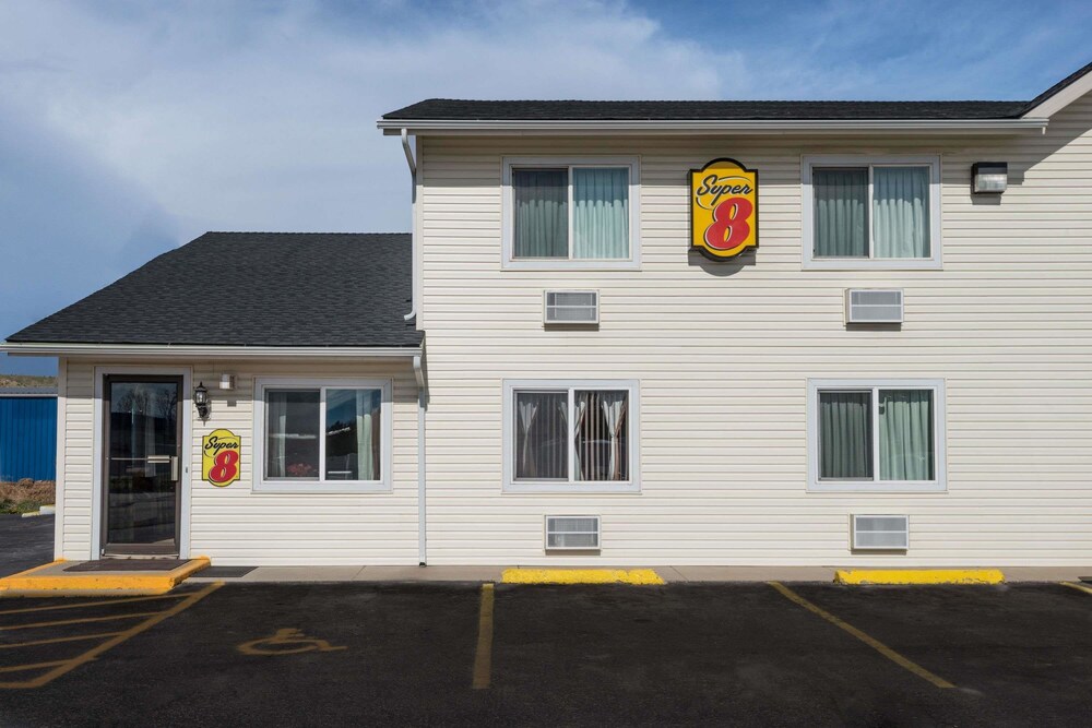 Super 8 by Wyndham Sheridan - photo 23