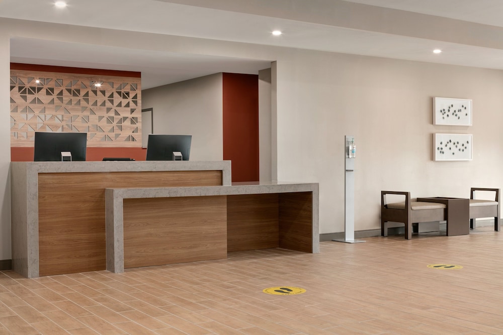 Candlewood Suites Fayetteville Fort Bragg by IHG - photo 57