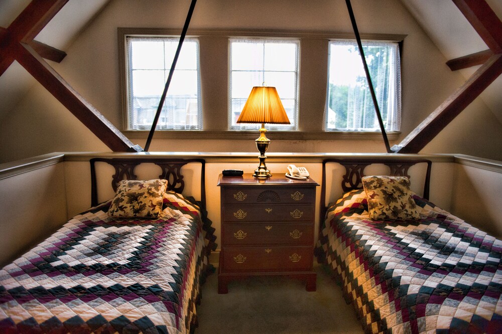 The Gables at Stirling Guest Hotel - photo 24