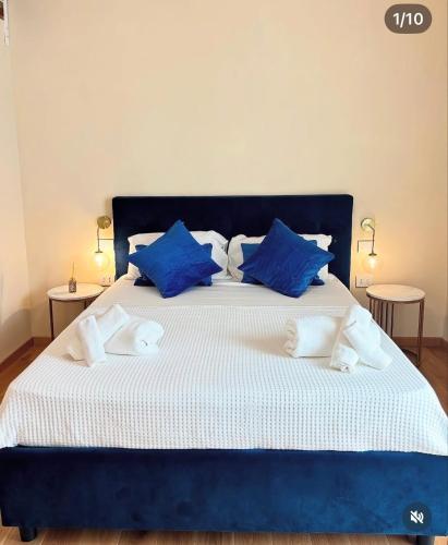 AleSuite — 4-Star Luxury Hotel in Naples, Italy
