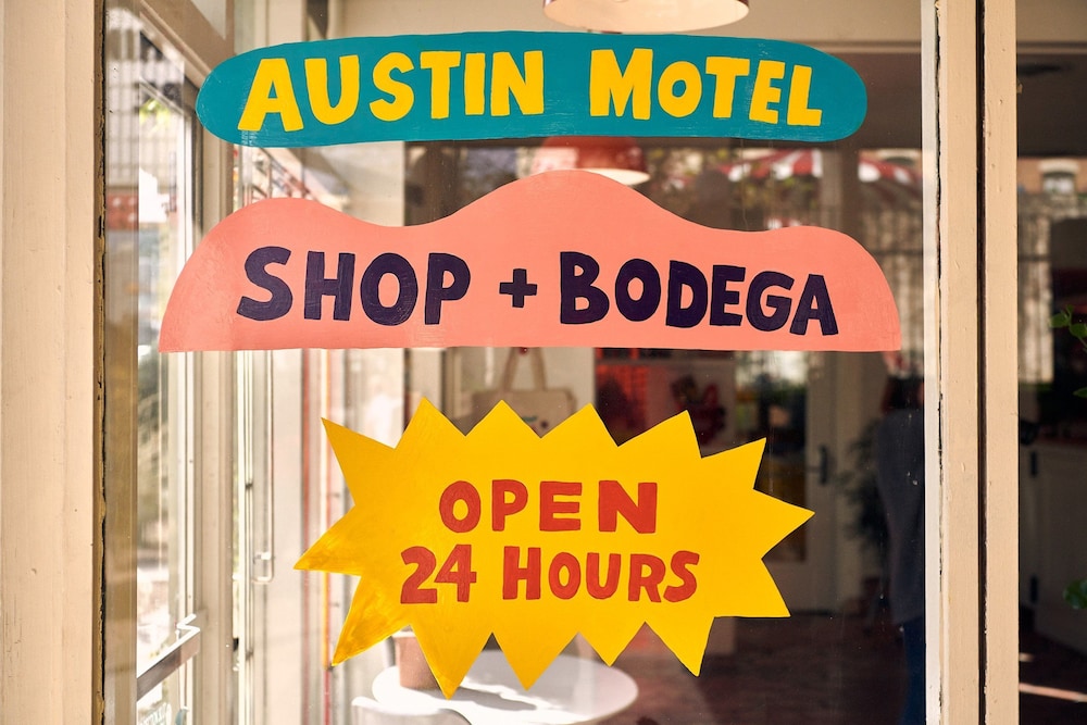 Austin Motel - photo 8