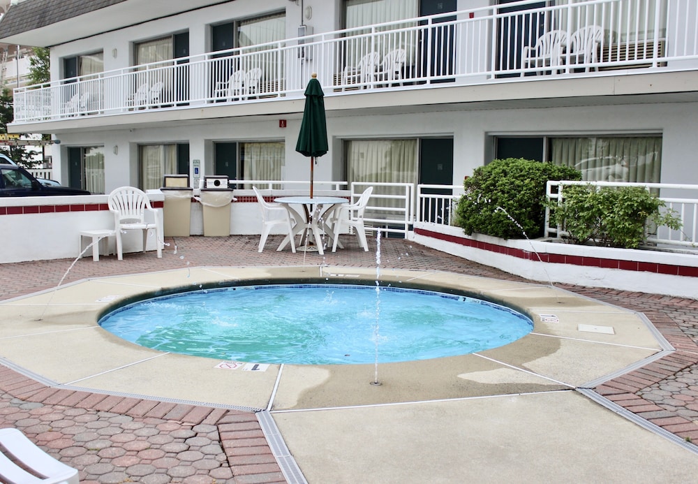 Impala Island Inn - photo 22