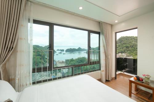 Dung Boutique Inn in Cat Ba, Vietnam