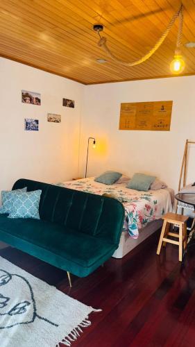Wine Inn Studio