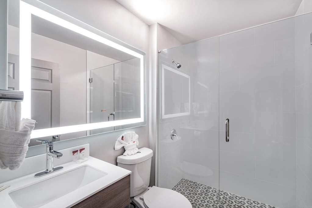 Microtel Inn & Suites By Wyndham Athens - photo 27