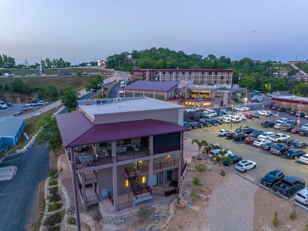 The Resort at Lake of the Ozarks - photo 21
