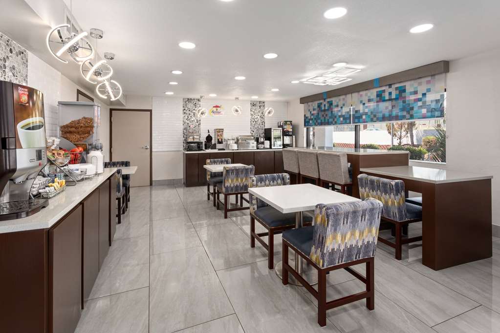 Super 8 by Wyndham Prattville Montgomery - photo 9