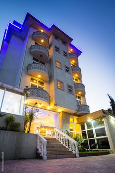 White House Hotel