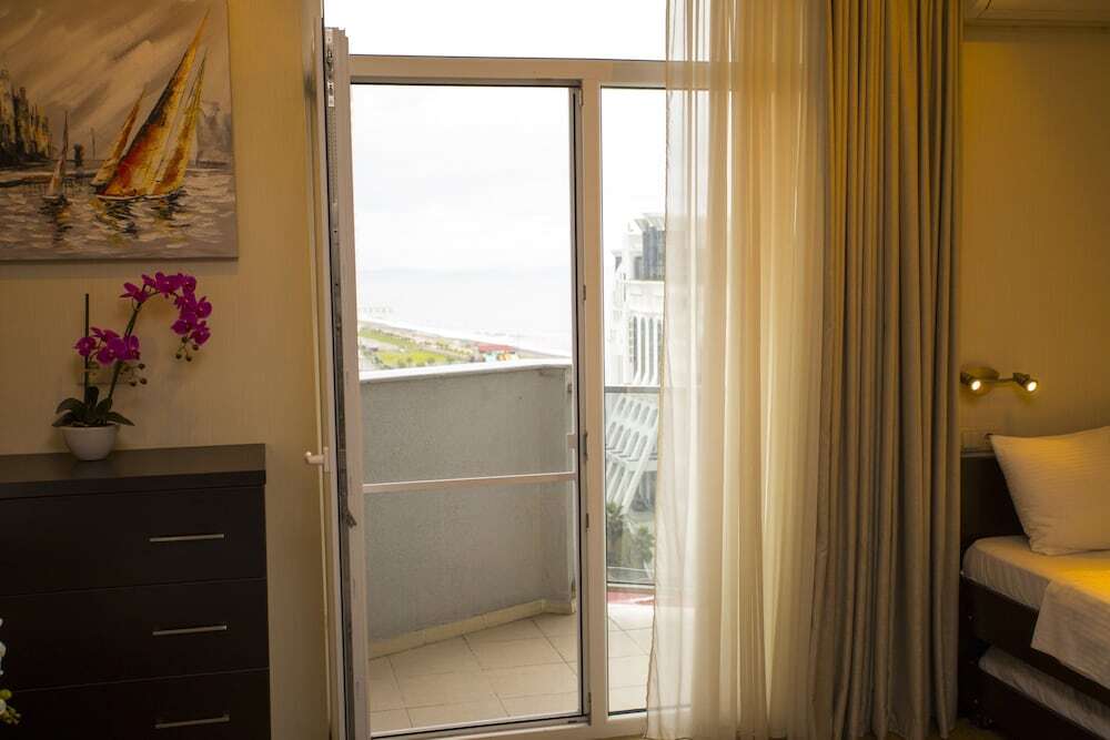 Apartment Natalia Sea Towers