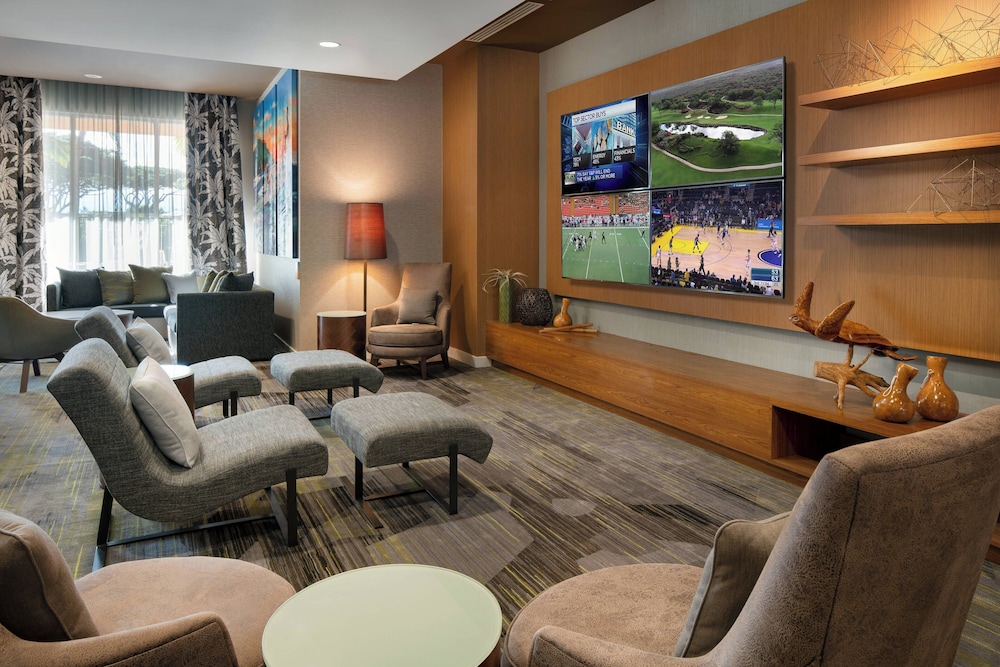 Courtyard Maui Kahului Airport - photo 3