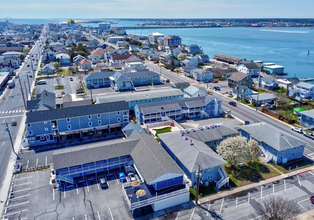 Blue Wave Inn - photo 29