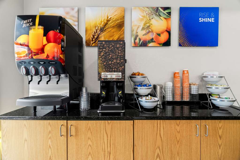Comfort Inn Schereville - photo 36