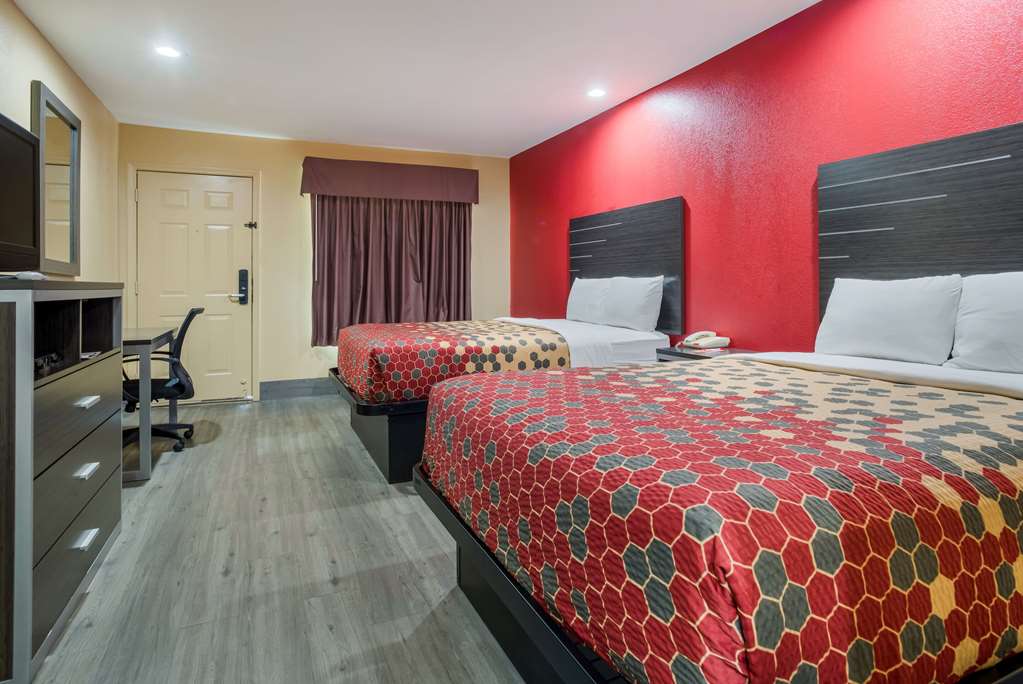 Econo Lodge Lake Charles University Area - photo 9