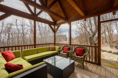 Appalachian Escape — Blowing Rock — photo 4