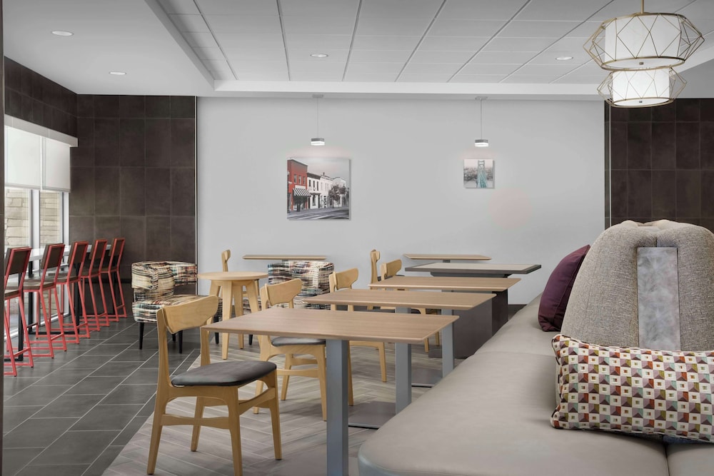 Home2 Suites by Hilton Poughkeepsie — Poughkeepsie — photo 4