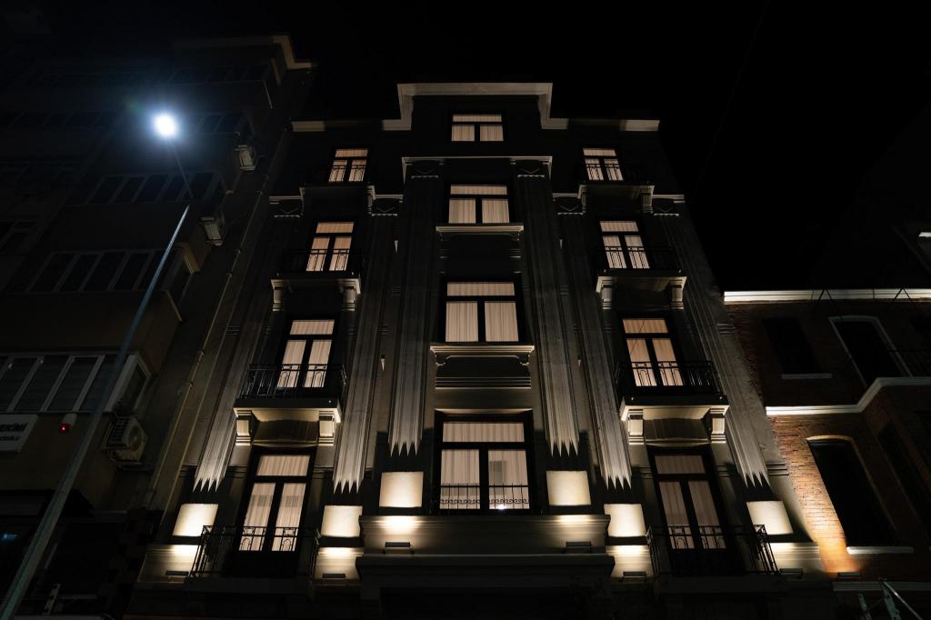 Monev Suites Hotel — 4-Star Luxury Hotel in Istanbul, Turkey