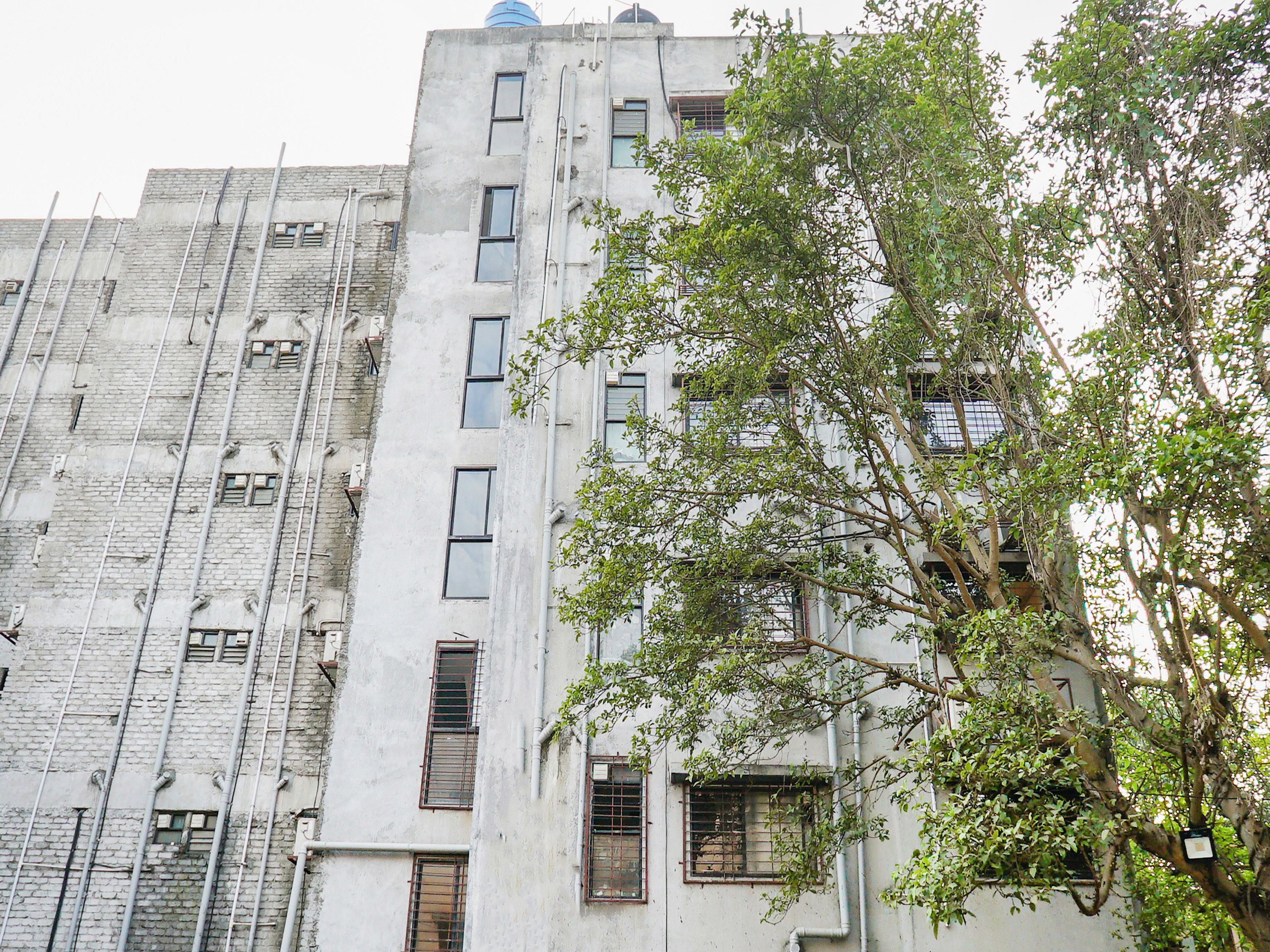Fabexpress Orchid Rooms - last minute hotel in Pune