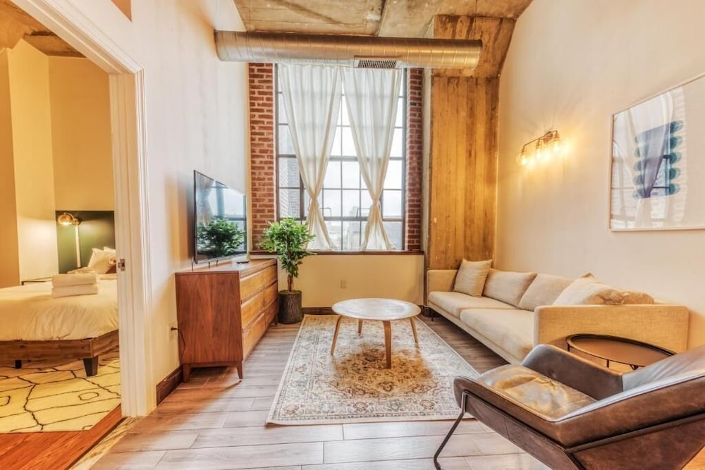 Sosuite at Independence Lofts - photo 298