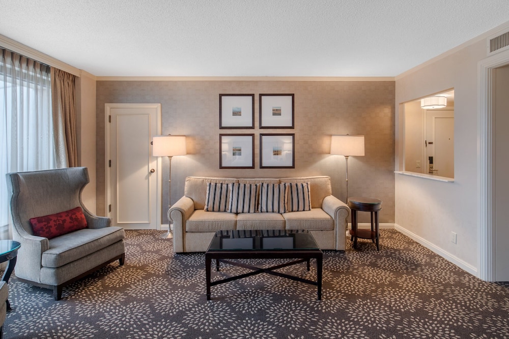 Omni Las Colinas Hotel - photo 12