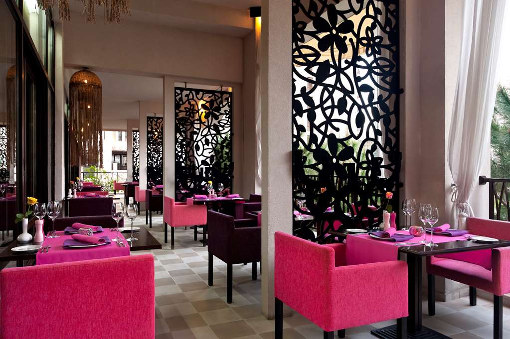 מזון ומשקאות