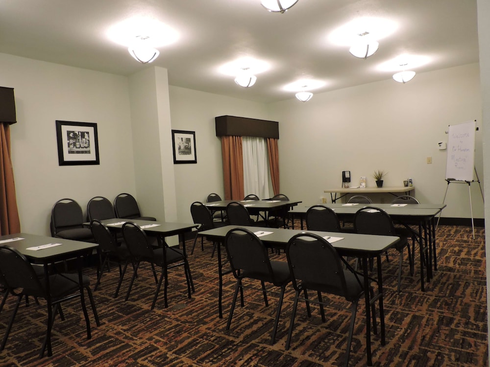 Hampton Inn Lafayette I 10 - photo 17