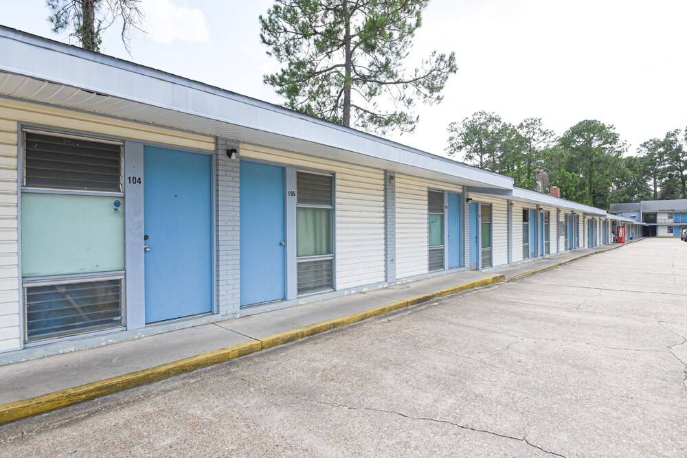 Hotel Valdosta GA N Ashley St - photo 19