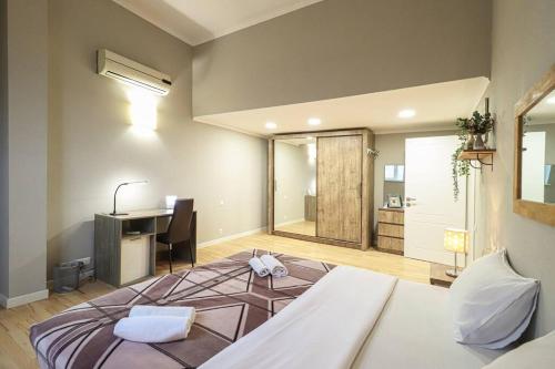 Cosy Central 2 BR Apartment By Wehost