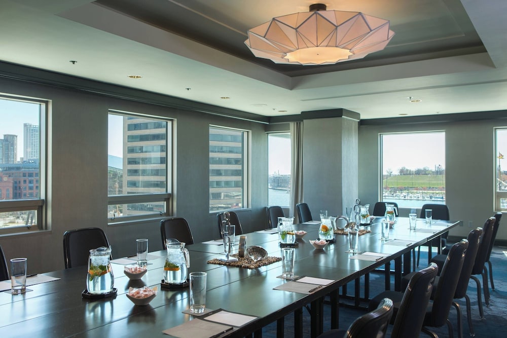 Renaissance Baltimore Harborplace Hotel - photo 44