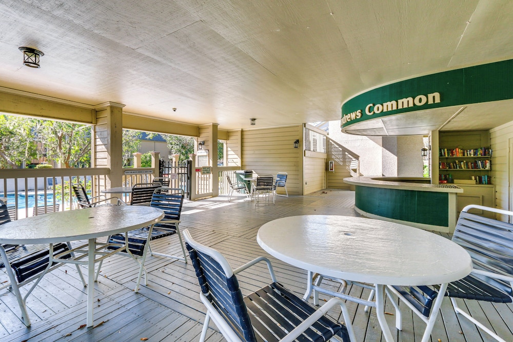 Resort Perks Beach Access: Condo in Hilton Head - photo 29