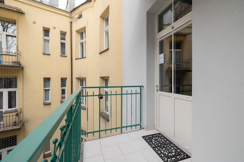 Unique Air conditioned Apartment Dietla Cracow by Noclegi Renters — 4-Star Luxury Hotel in Krakow, Poland