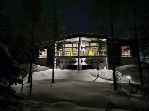 Villa Kanger Ruka — 4-Star Luxury Hotel in Kuusamo, Finland