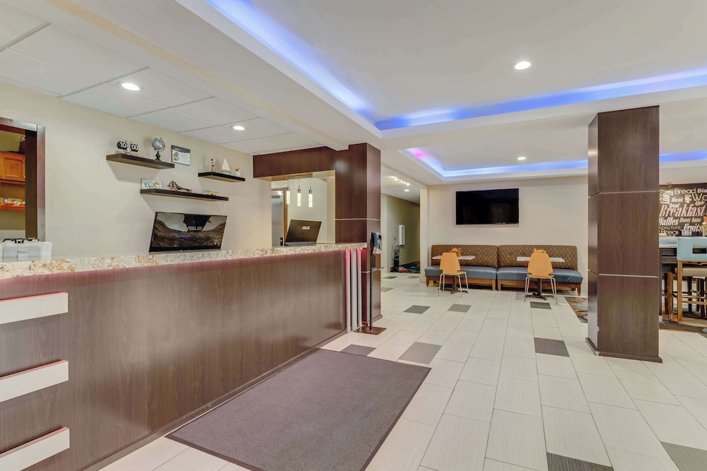 SureStay Plus Hotel by Best Western Owasso Tulsa North - photo 3