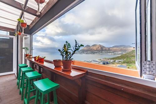 The Cape Aquanaut Luxury Seaview Apartment — 4-Star Luxury Hotel in Cape Town, South Africa