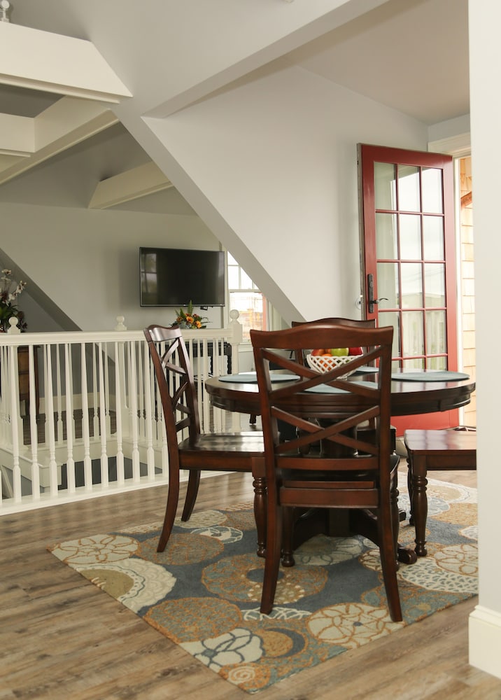Almondy Inn - photo 76