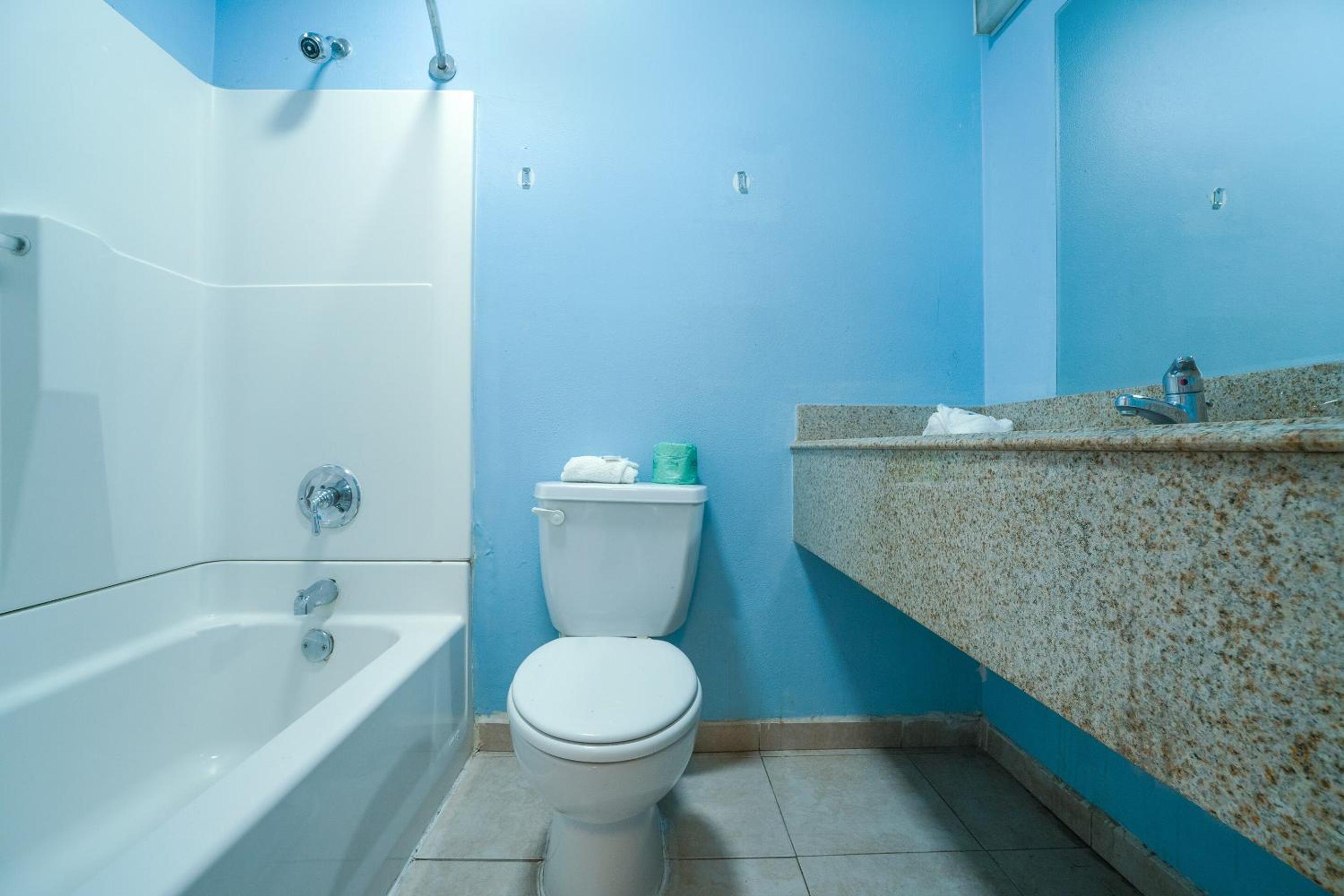 OYO Hotel Midland - photo 35