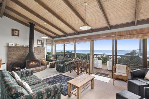 Seamoon Apollo Bay BYO Linen in Apollo Bay, Australia