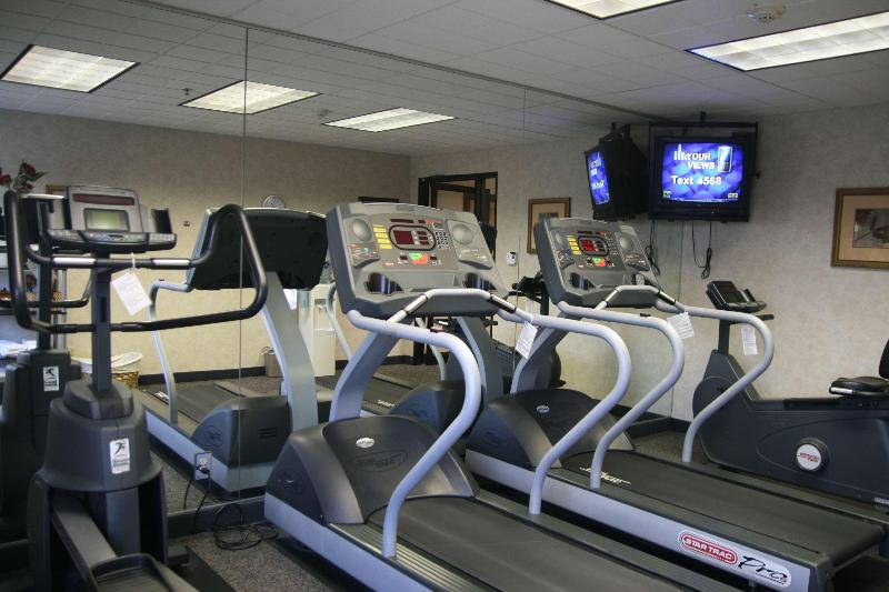 Hampton Inn Columbus Airport - photo 21