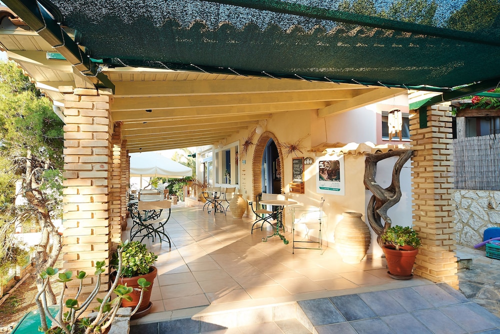 Villas Cavo Marathia — 4-Star Luxury Hotel in Zakynthos, Greece