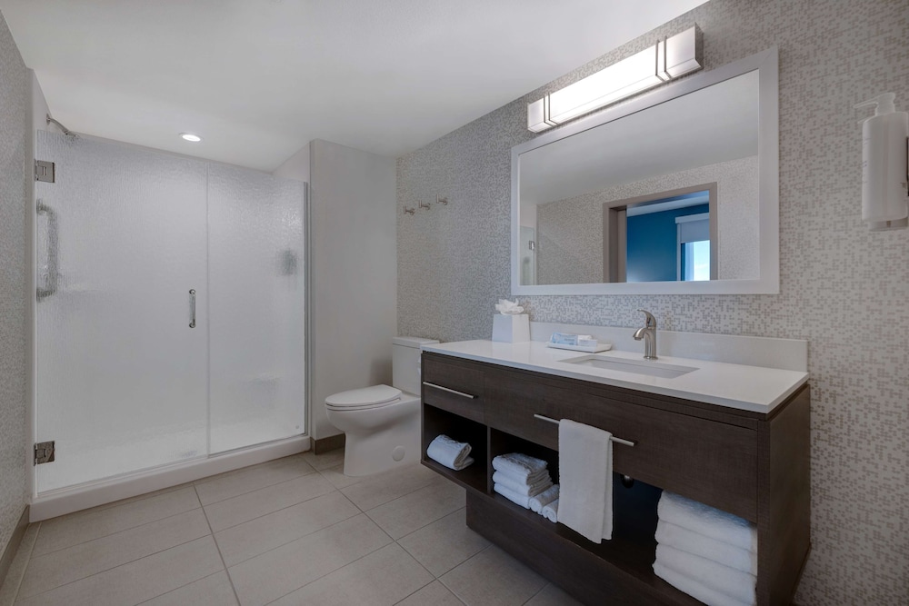 Home2 Suites by Hilton Las Vegas I 215 Curve - photo 22