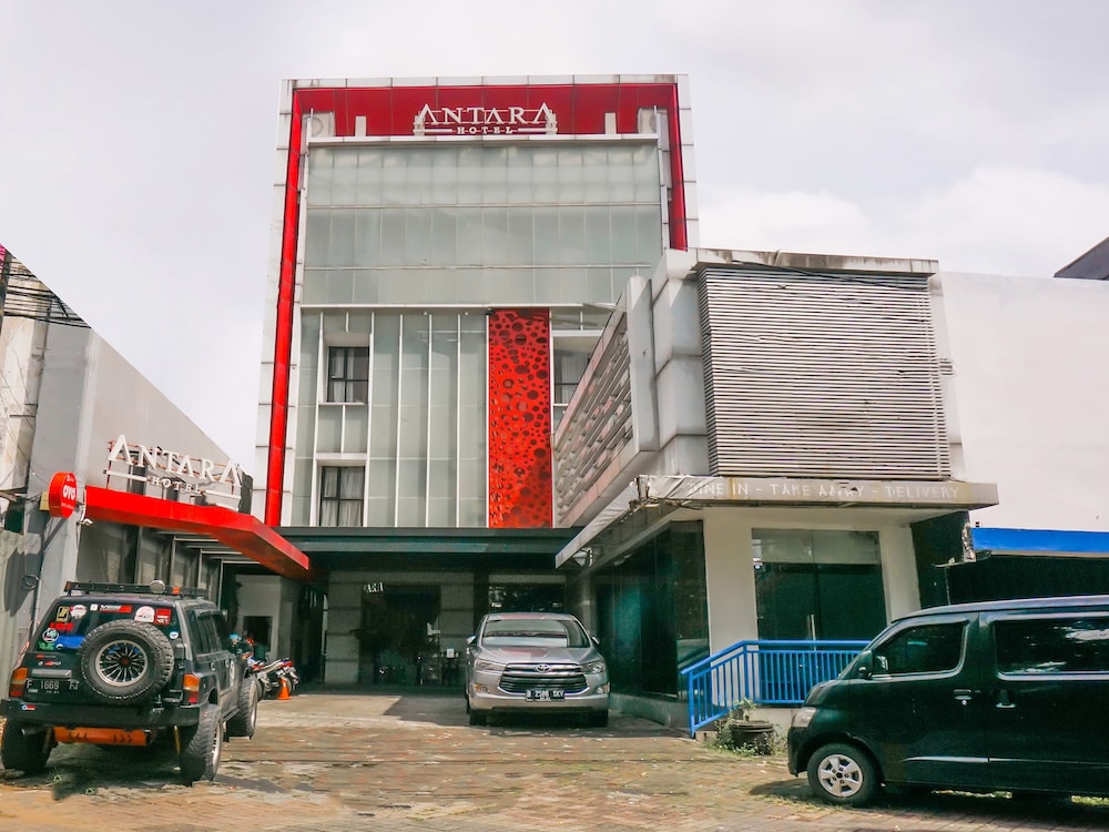 OYO 90244 Hotel Antara