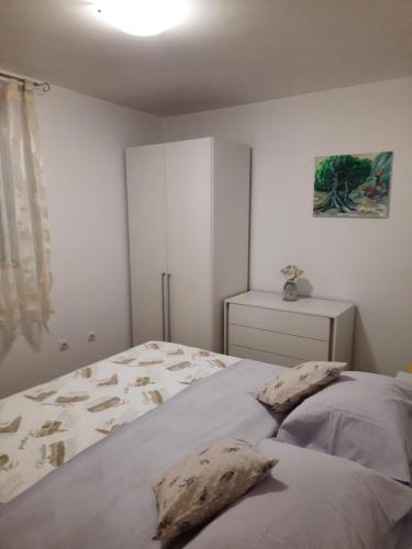Apartment GB