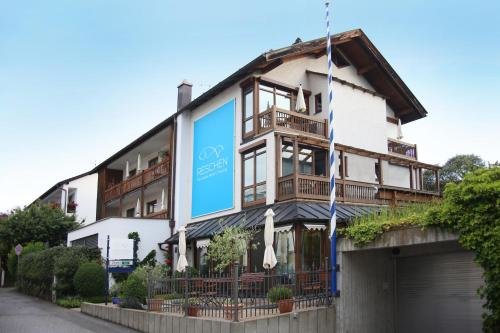 Boutique Hotel Reschen — hotel in Tutzing