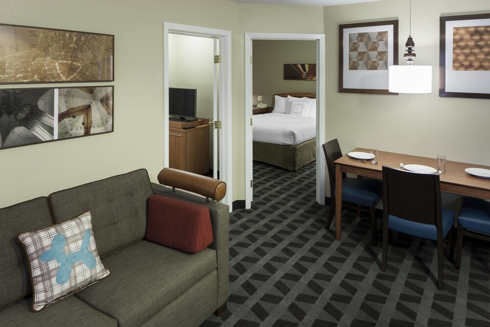 TownePlace Suites by Marriott Dallas Arlington North - photo 8