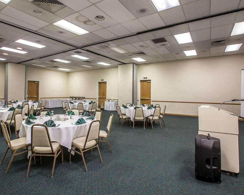 Clarion Inn Near China Lake Naval Station - photo 21