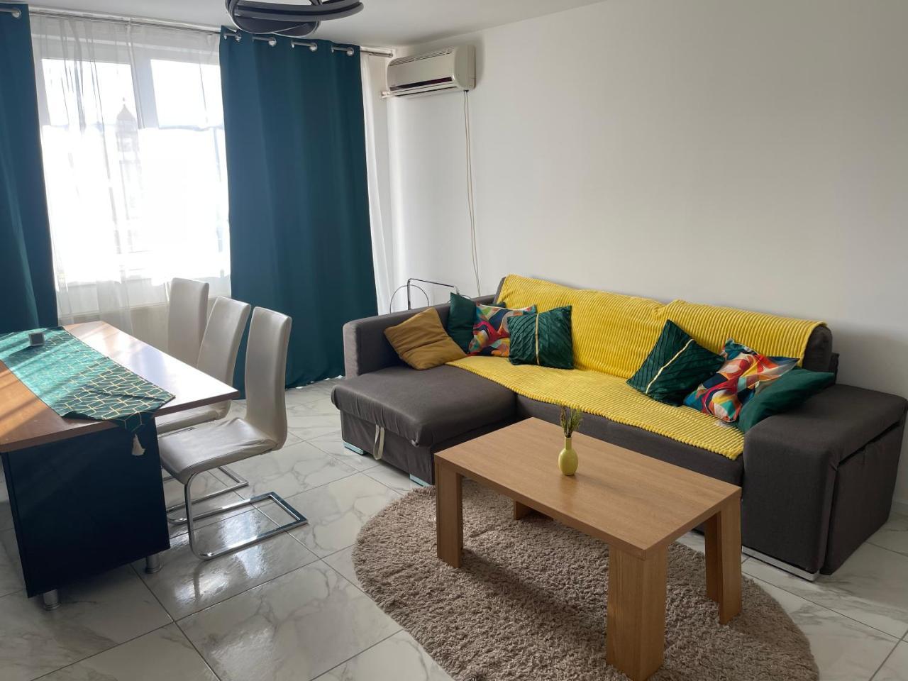 YamaLux Apartments Ploiesti 33 — 4-Star Luxury Hotel in Cluj-Napoca, Romania