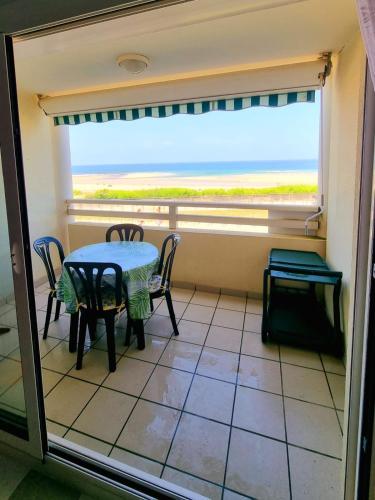 Plage Ocean in Mimizan, France